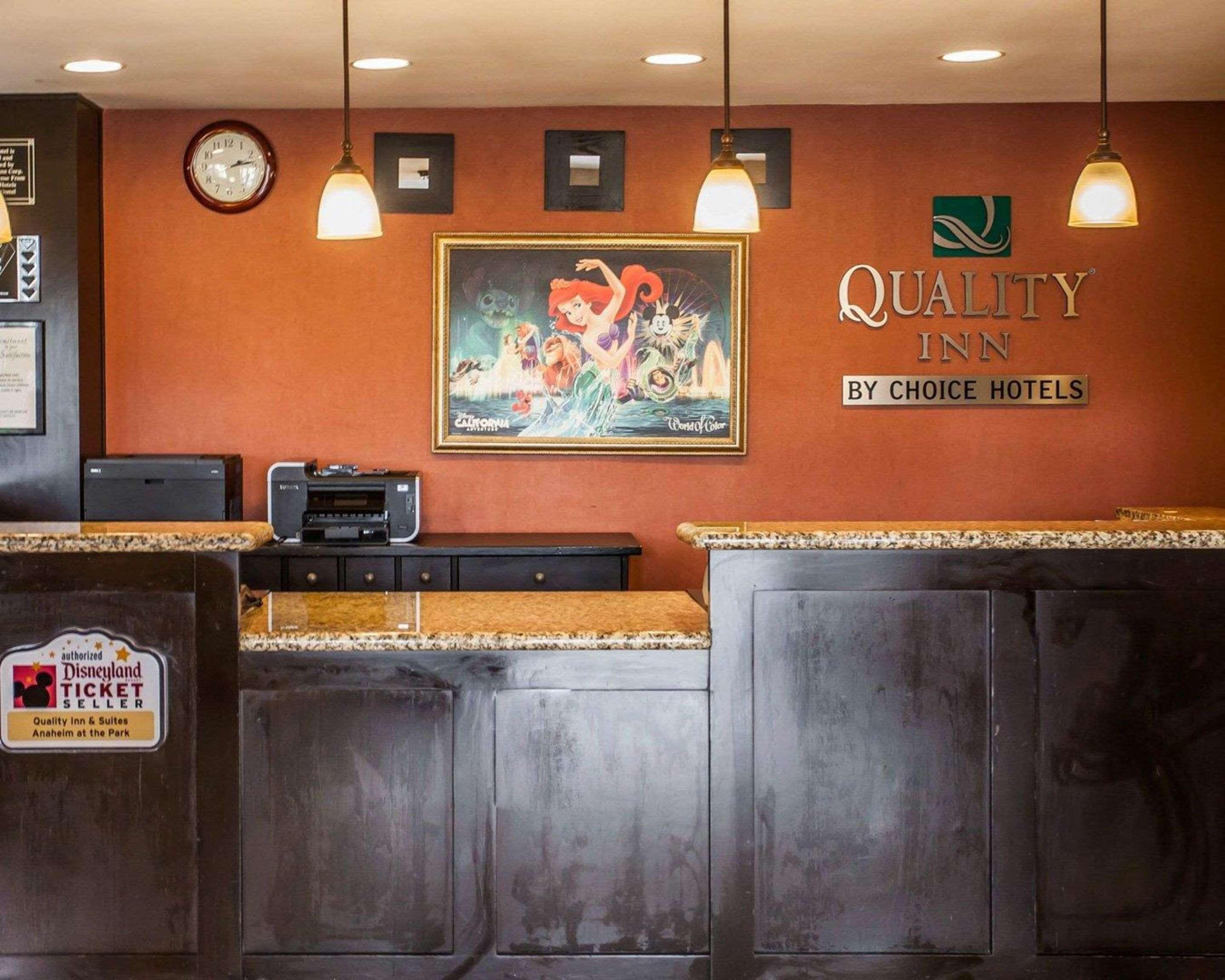 Quality Inn & Suites Anaheim At The Park Eksteriør bilde