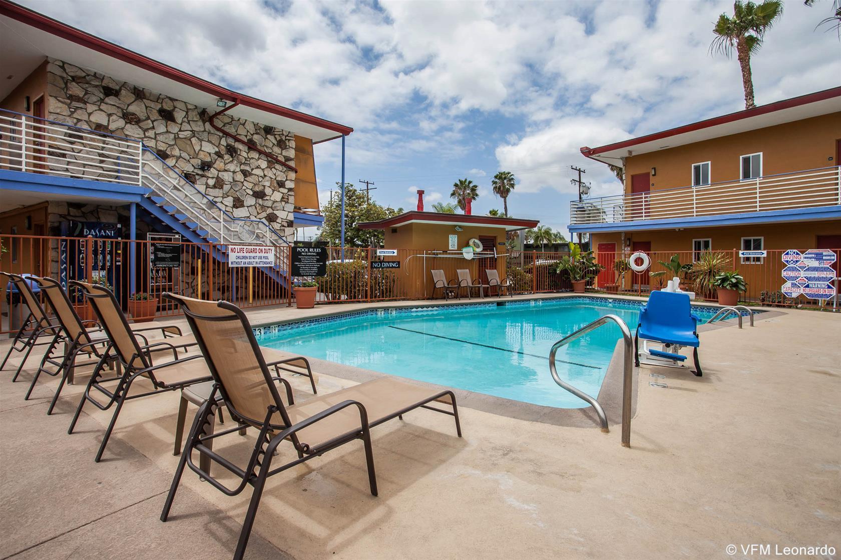 Quality Inn & Suites Anaheim At The Park Eksteriør bilde