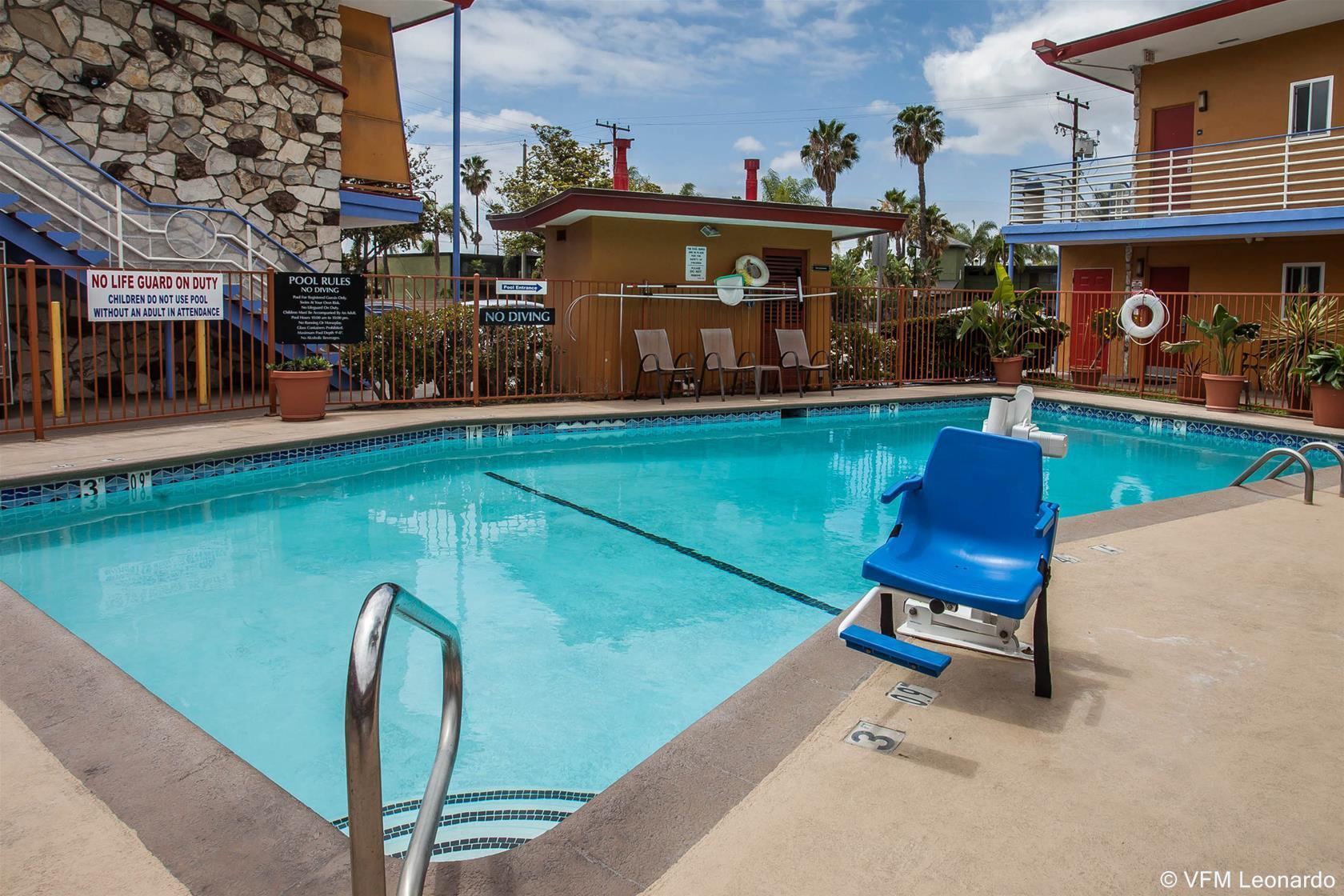 Quality Inn & Suites Anaheim At The Park Eksteriør bilde